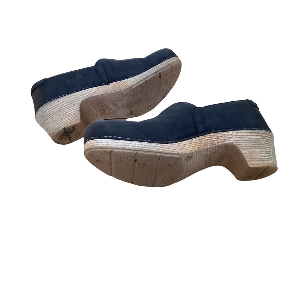 Dansko clogs size 42